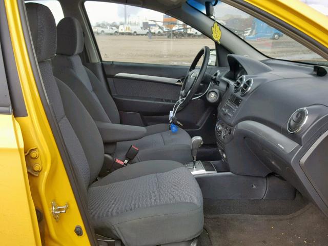 KL1TG56E79B402468 - 2009 CHEVROLET AVEO LT YELLOW photo 5