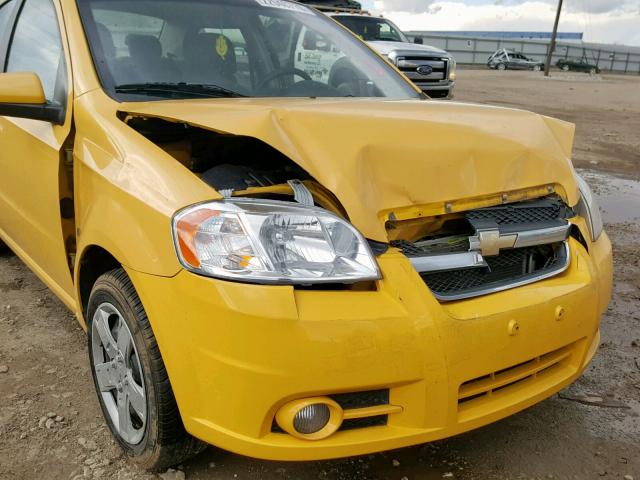 KL1TG56E79B402468 - 2009 CHEVROLET AVEO LT YELLOW photo 9