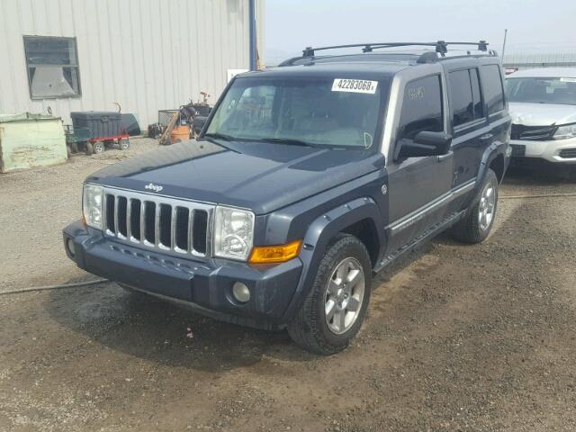 1J8HG58286C363633 - 2006 JEEP COMMANDER ნაცრისფერი ფოტო 2