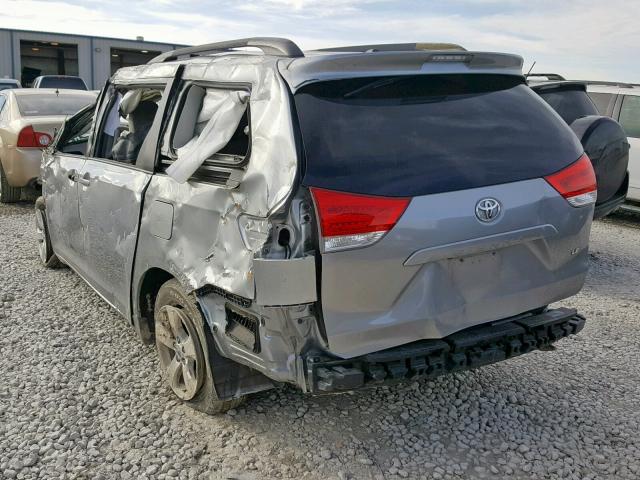 5TDKK3DC1BS128420 - 2011 TOYOTA SIENNA LE SILVER photo 3