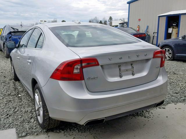 YV1612FS1E2295918 - 2014 VOLVO S60 T5 SILVER photo 3