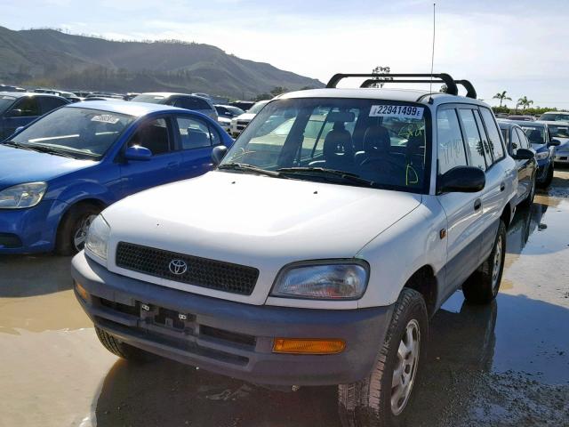 JT3HP10V8T0090121 - 1996 TOYOTA RAV 4 WHITE photo 2