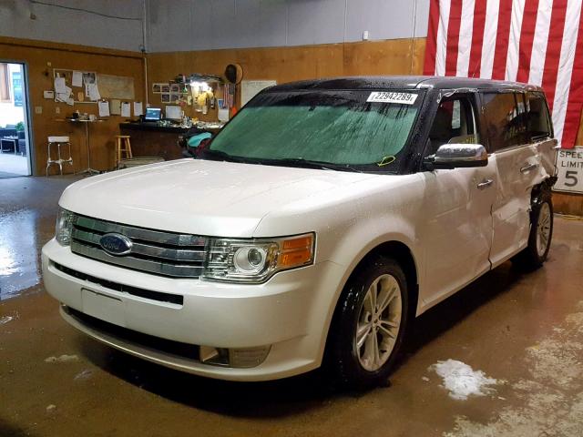 2FMHK6DT2ABB10337 - 2010 FORD FLEX LIMIT WHITE photo 2