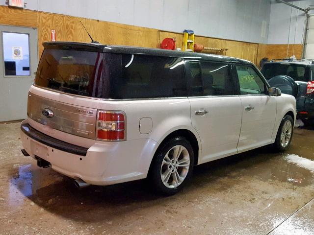 2FMHK6DT2ABB10337 - 2010 FORD FLEX LIMIT WHITE photo 4