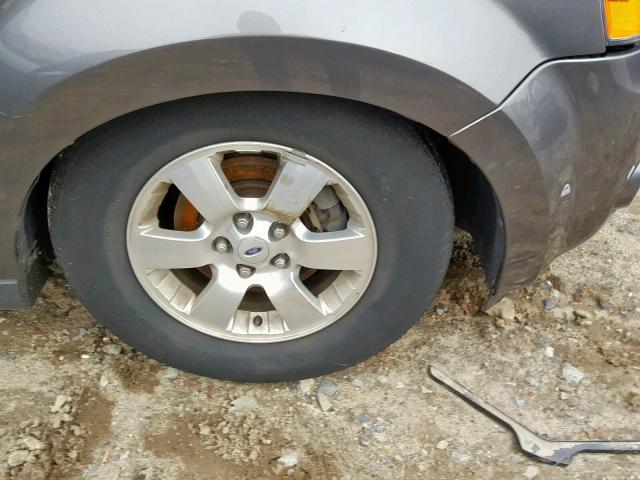 1FMCU9EG7BKB29769 - 2011 FORD ESCAPE LIM GRAY photo 9