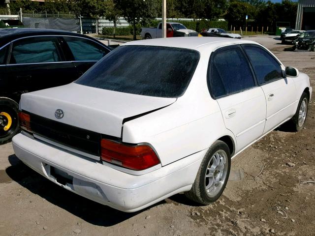 1NXBB02E3TZ388880 - 1996 TOYOTA COROLLA DX WHITE photo 4