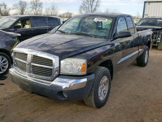 1D7HE42K25S308492 - 2005 DODGE DAKOTA SLT BLACK photo 2