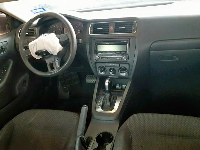 3VW2K7AJ6DM227194 - 2013 VOLKSWAGEN JETTA BASE 灰色 照片 9