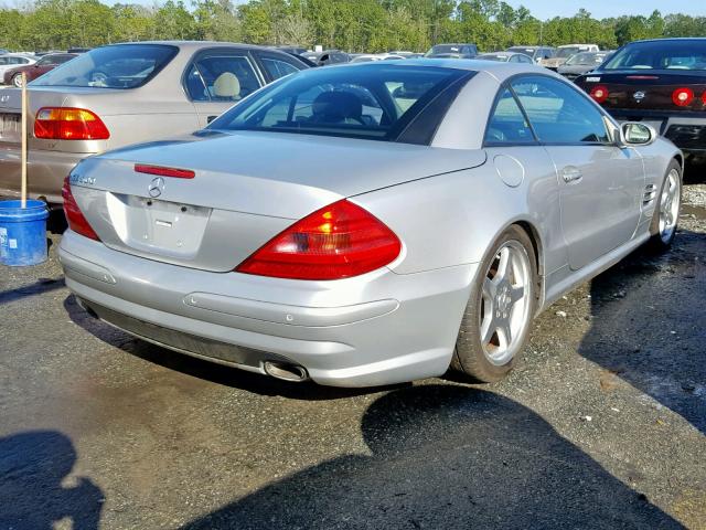 WDBSK75F93F027397 - 2003 MERCEDES-BENZ SL 500R SILVER photo 4