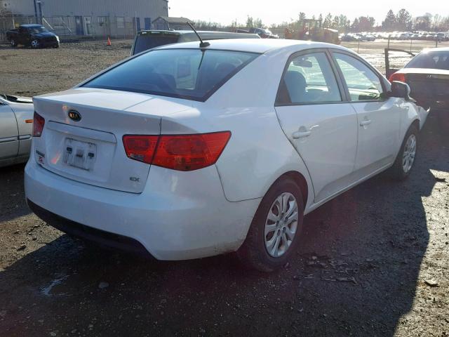 KNAFU4A2XC5499092 - 2012 KIA FORTE EX WHITE photo 4