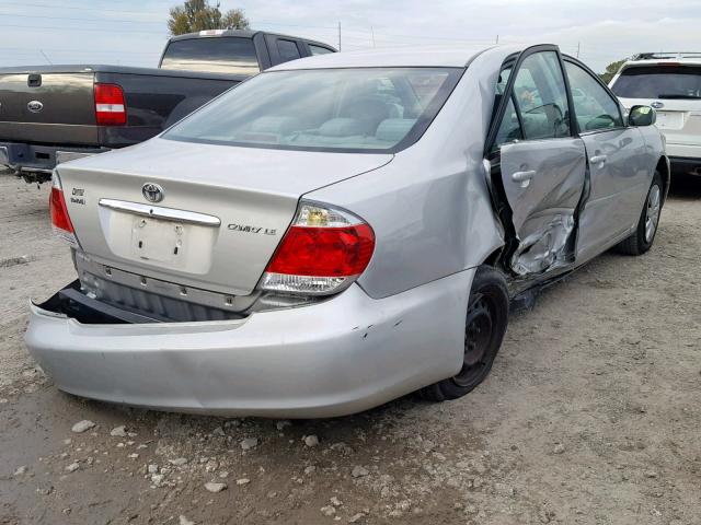 4T1BE32K85U392053 - 2005 TOYOTA CAMRY LE SILVER photo 4