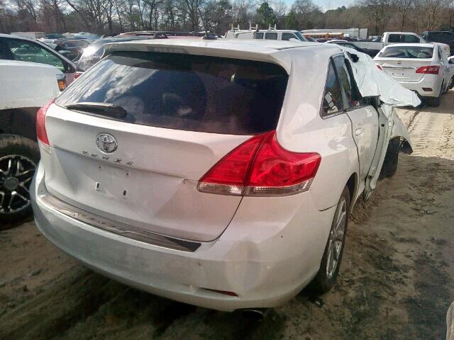 4T3ZE11A79U020079 - 2009 TOYOTA VENZA BASE WHITE photo 4