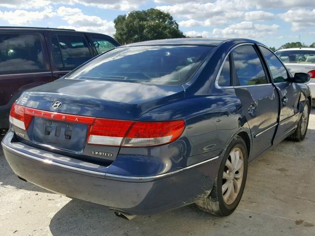 KMHFC46F06A089278 - 2006 HYUNDAI AZERA SE BLUE photo 4