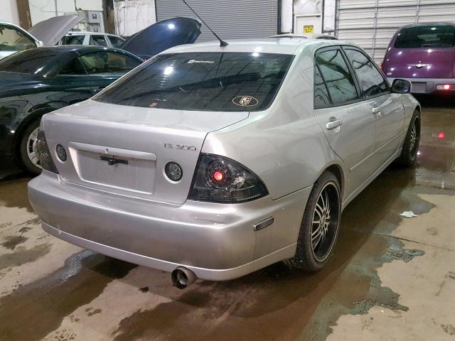 JTHBD182910011863 - 2001 LEXUS IS 300 SILVER photo 4