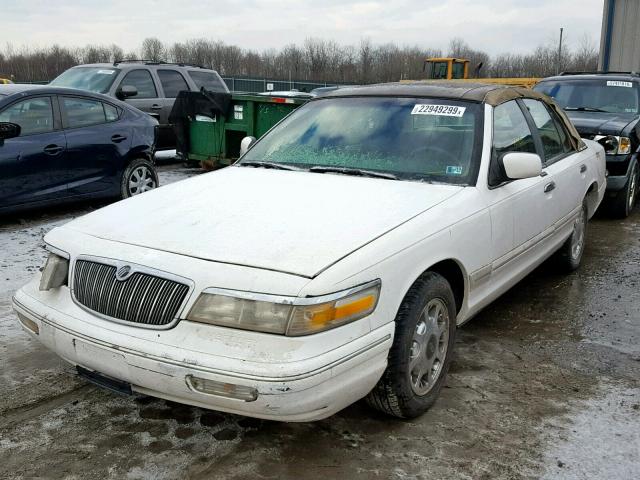 2MELM74WXSX698774 - 1995 MERCURY GRAND MARQ WHITE photo 2