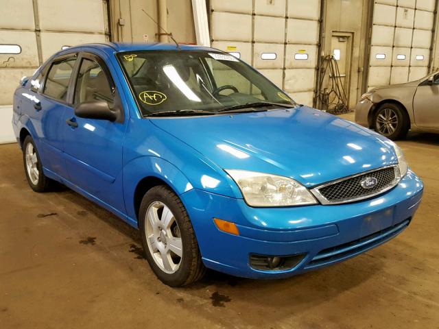 1FAHP34N87W218061 - 2007 FORD FOCUS ZX4 BLUE photo 1