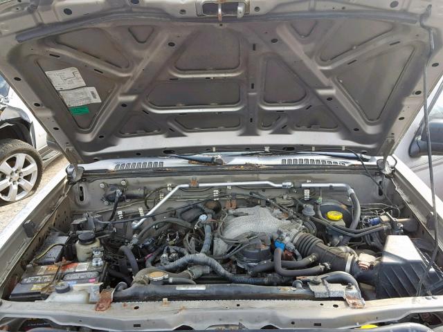 1N6ED29Y74C434870 - 2004 NISSAN FRONTIER C SILVER photo 7