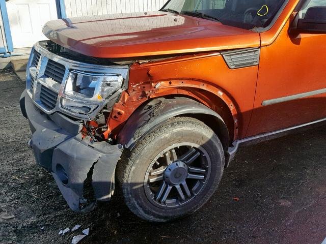 1D8GT28K27W662050 - 2007 DODGE NITRO SXT ORANGE photo 9