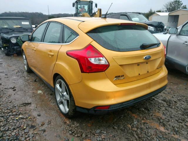 1FAHP3N28CL193257 - 2012 FORD FOCUS TITA YELLOW photo 3