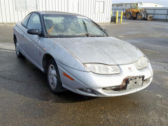 1G8ZY12782Z136160 - 2002 SATURN SC2 SILVER photo 1