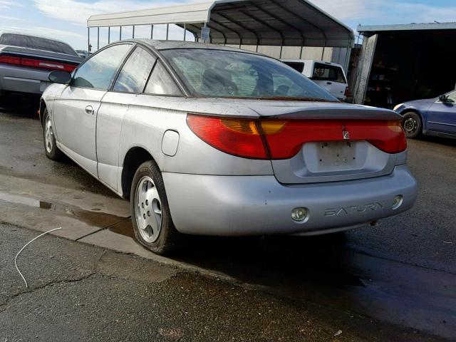 1G8ZY12782Z136160 - 2002 SATURN SC2 SILVER photo 3