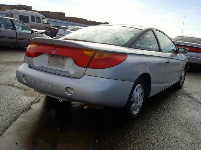 1G8ZY12782Z136160 - 2002 SATURN SC2 SILVER photo 4