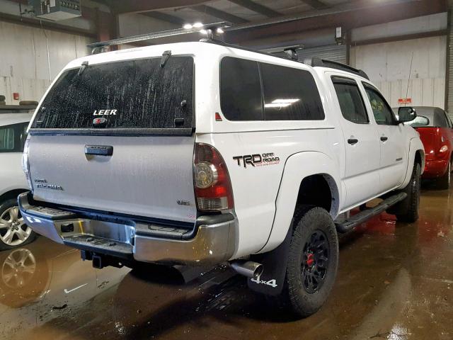 3TMLU4EN9CM094118 - 2012 TOYOTA TACOMA DOU WHITE photo 4