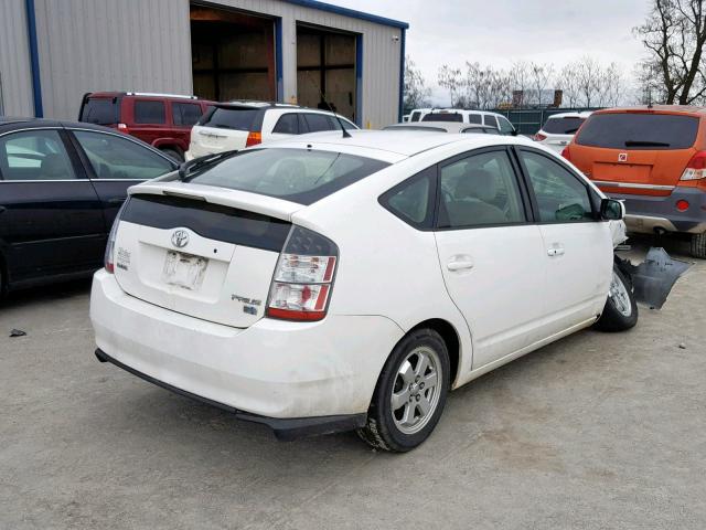 JTDKB20U053065079 - 2005 TOYOTA PRIUS WHITE photo 4