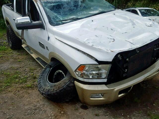 3D7UT2CL4BG602124 - 2011 DODGE RAM 2500 WHITE photo 1