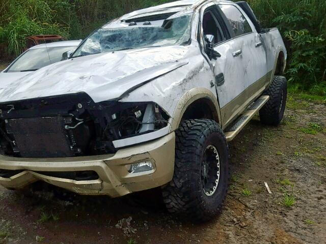 3D7UT2CL4BG602124 - 2011 DODGE RAM 2500 WHITE photo 2