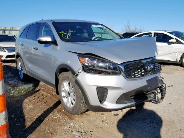 5XYPG4A3XKG477400 - 2019 KIA SORENTO LX SILVER photo 1