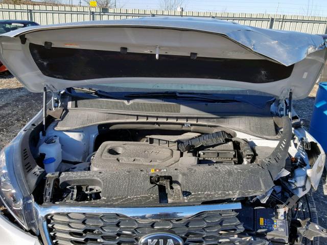 5XYPG4A3XKG477400 - 2019 KIA SORENTO LX SILVER photo 7