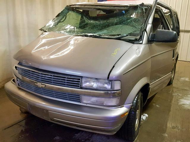 1GNDM19W21B129969 - 2001 CHEVROLET ASTRO SILVER photo 2