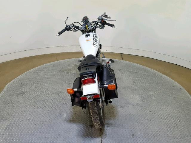 JH2MC13056K207028 - 2006 HONDA CMX250 C WHITE photo 9