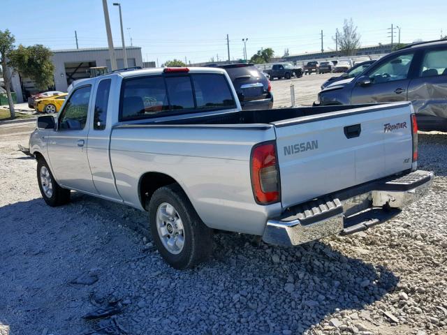 1N6DD26S3YC387533 - 2000 NISSAN FRONTIER K SILVER photo 3