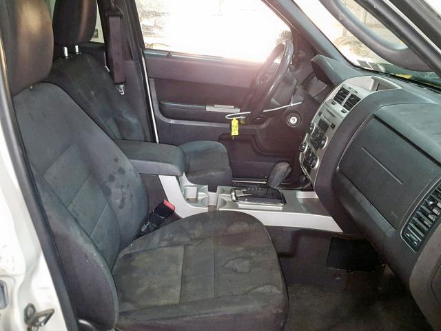 1FMCU93G39KA26202 - 2009 FORD ESCAPE XLT أبيض صورة 5