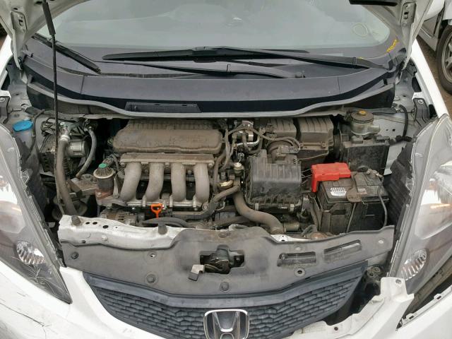 JHMGE8H34CC039186 - 2012 HONDA FIT WHITE photo 7