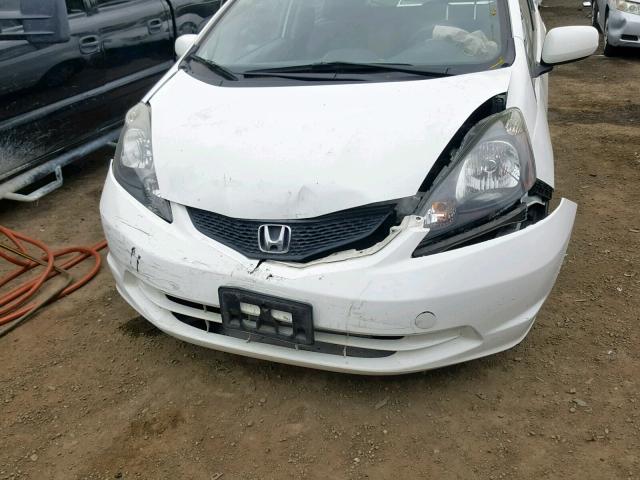 JHMGE8H34CC039186 - 2012 HONDA FIT WHITE photo 9