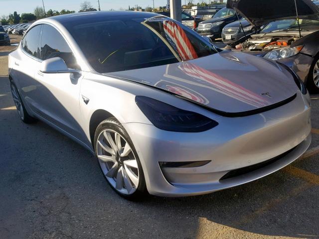 5YJ3E1EA4JF048481 - 2018 TESLA MODEL 3 SILVER photo 1