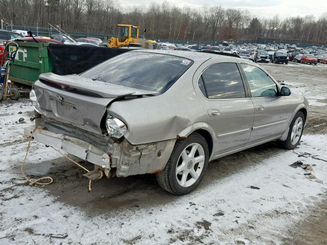 JN1CA31D11T831801 - 2001 NISSAN MAXIMA GXE GRAY photo 4