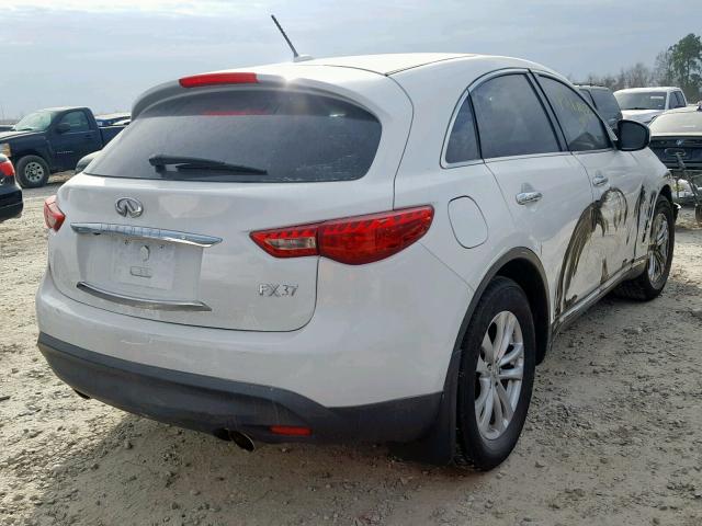 JN8CS1MW8DM173652 - 2013 INFINITI FX37 WHITE photo 4