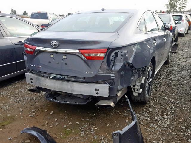 4T1BK1EB0JU284528 - 2018 TOYOTA AVALON XLE 灰色 照片 4