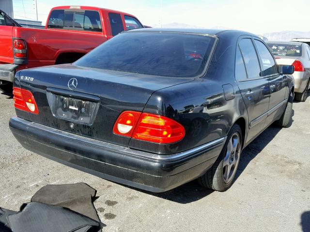 WDBJF65H5XA879843 - 1999 MERCEDES-BENZ E 320 BLACK photo 4