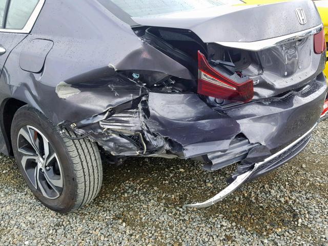 1HGCR2F37HA023556 - 2017 HONDA ACCORD LX GRAY photo 9