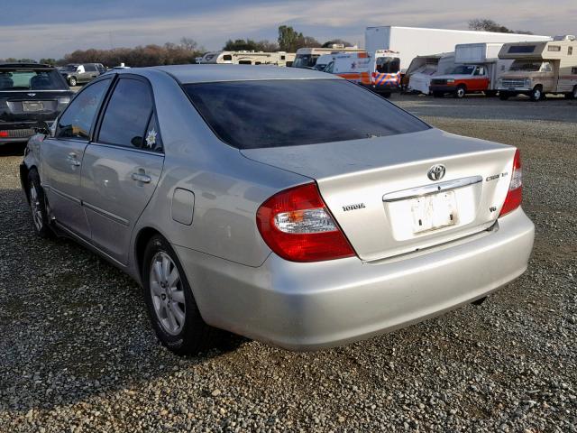 4T1BF30K94U587156 - 2004 TOYOTA CAMRY LE SILVER photo 3