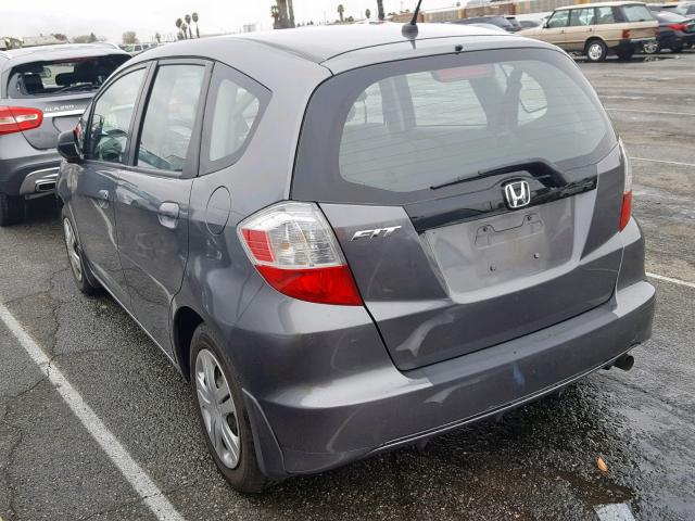 JHMGE8H31BC027348 - 2011 HONDA FIT GRAY photo 3