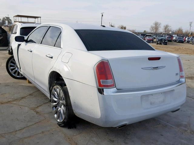 2C3CCAAGXEH336798 - 2014 CHRYSLER 300 WHITE photo 3