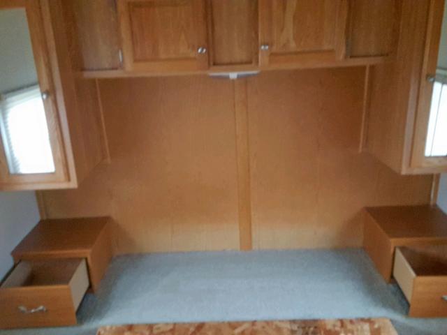 4WY200N2431056871 - 2003 TRAIL KING R VISION WHITE photo 9