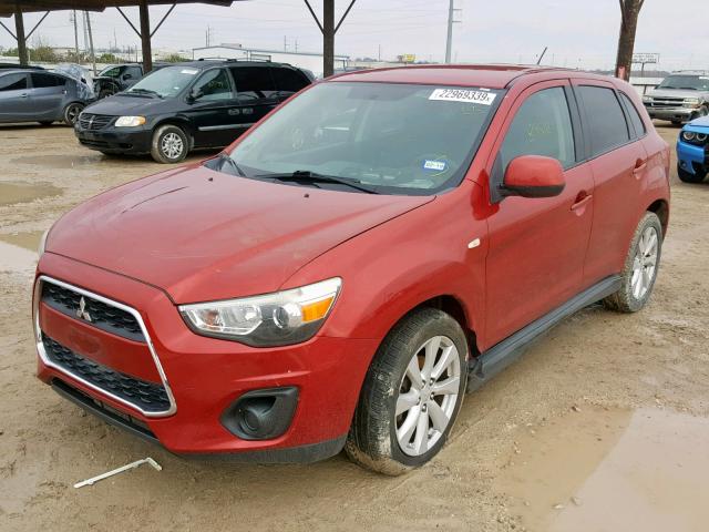 4A4AP3AU9DE013057 - 2013 MITSUBISHI OUTLANDER RED photo 2