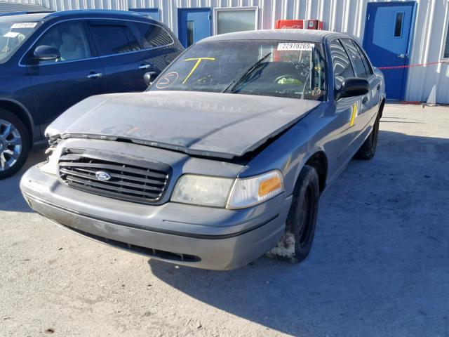 2FAFP71W1XX240869 - 1999 FORD CROWN VICT GRAY photo 2